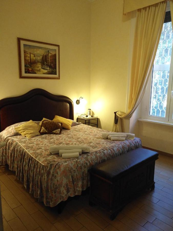 Tucci'S Roma Guest House Bagian luar foto